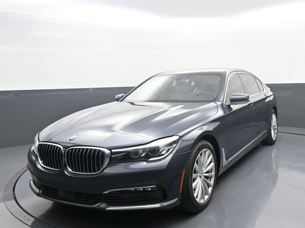 Used 2016 BMW 740i RWD image 1