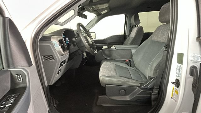 Used 2023 Ford F150 XLT AWD/4WD image 11