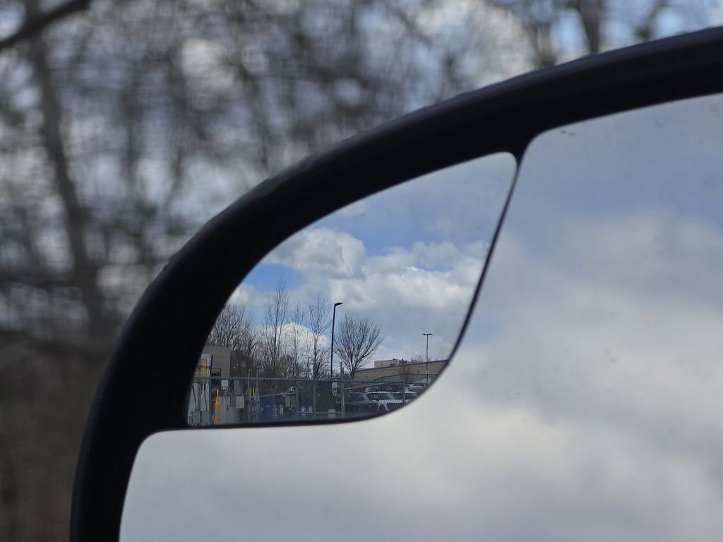 Used 2021 Hyundai Kona SE image 6