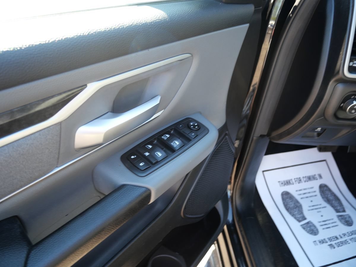 Used 2019 RAM 1500 Big Horn AWD/4WD image 17