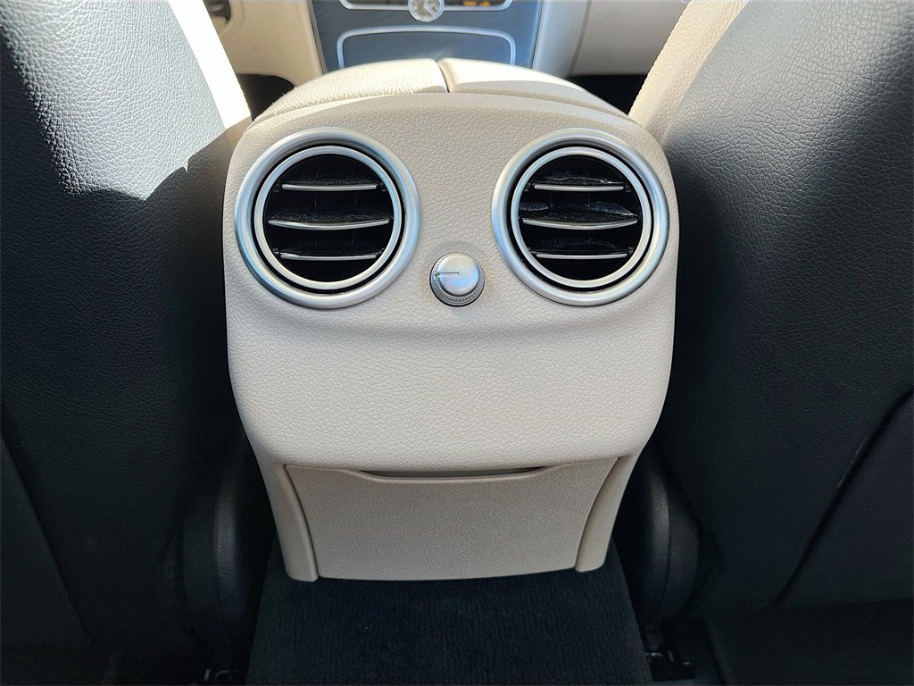 Used 2020 Mercedes-Benz C 300 4MATIC Sedan image 27