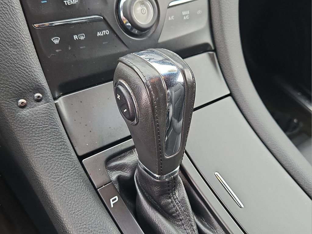 Used 2014 Ford Taurus Limited image 15