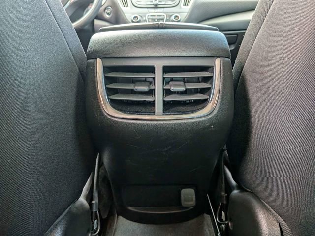 Used 2024 Chevrolet Malibu LT image 12