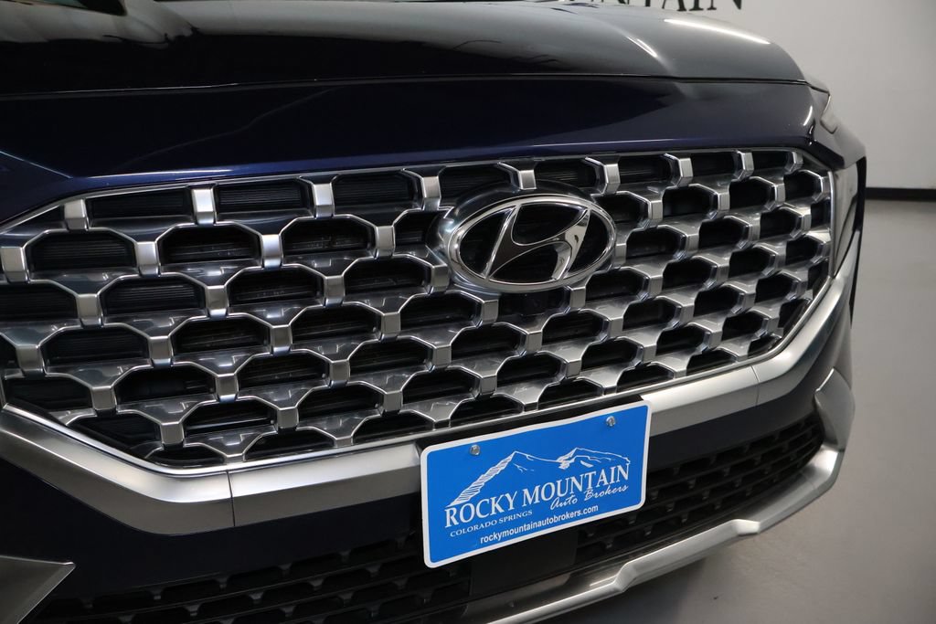 Used 2023 Hyundai Santa Fe SEL w/ Premium Package AWD/4WD image 9