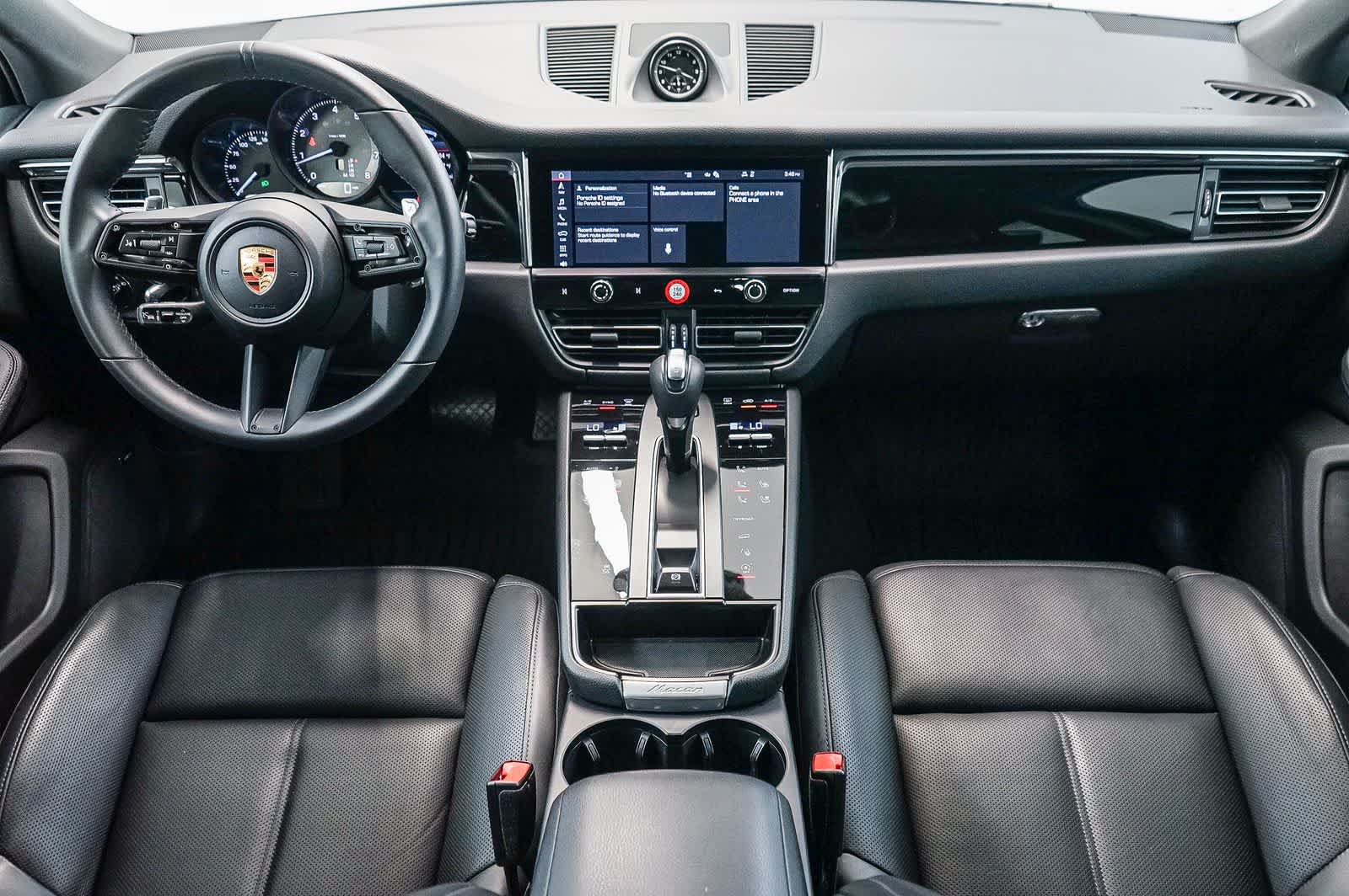 Certified 2026 Porsche Macan S AWD/4WD image 17