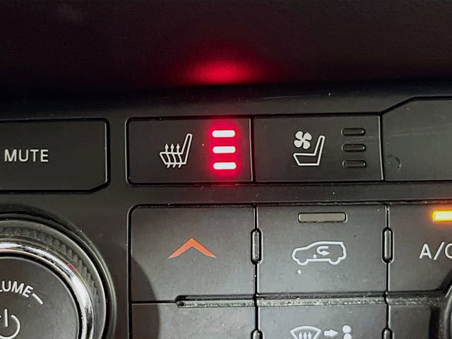 Used 2024 Dodge Durango GT image 22