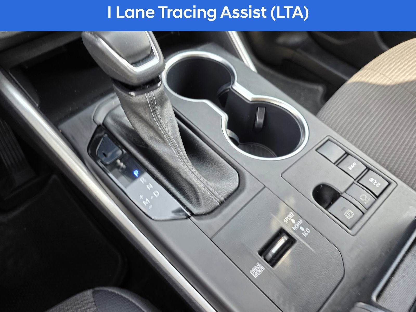 Used 2023 Toyota Highlander L image 27