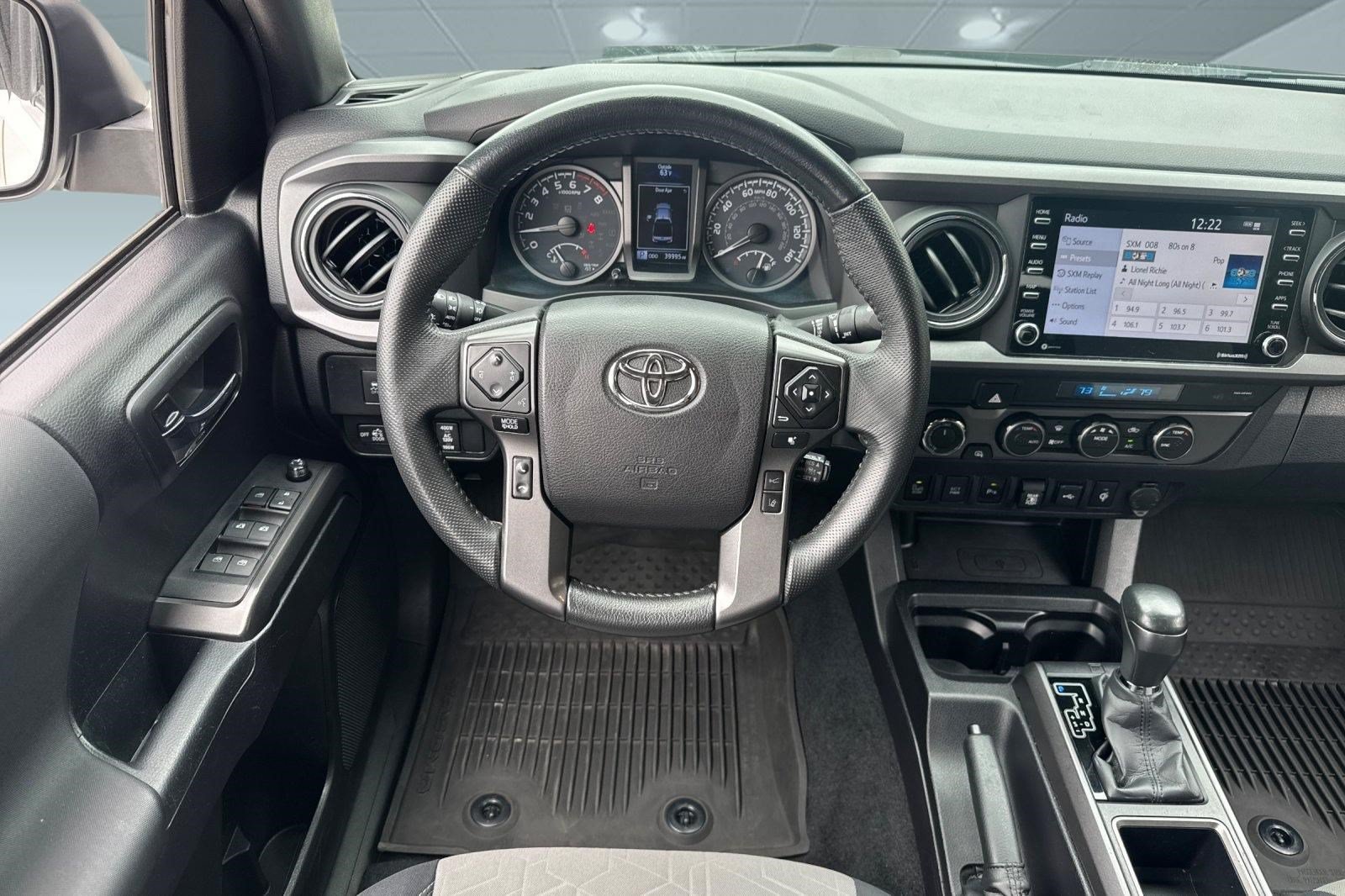 Used 2021 Toyota Tacoma TRD Off-Road w/ Technology Package AWD/4WD image 27