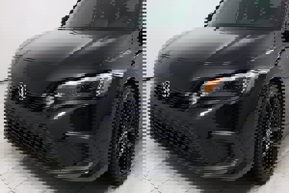 Used 2023 Honda Civic Sport image 44