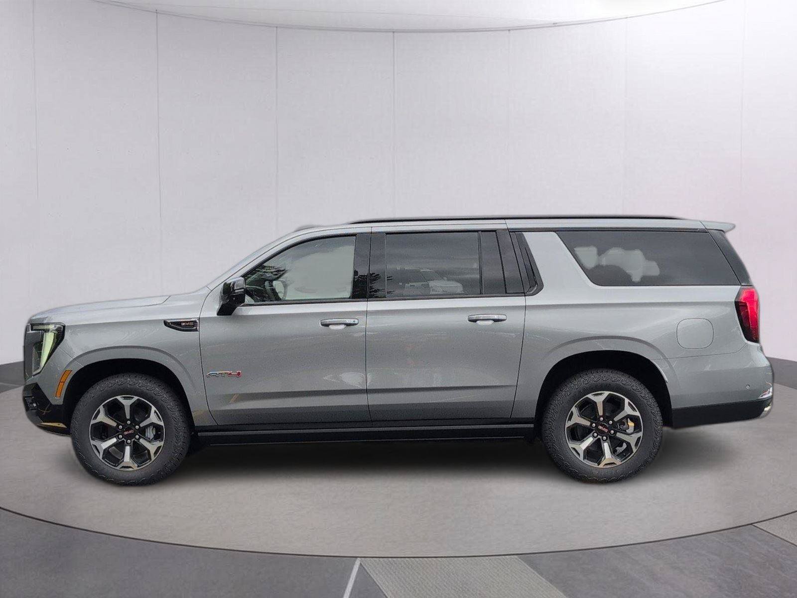 New 2026 GMC Yukon XL AT4 w/ AT4 Premium Plus Package AWD/4WD image 2