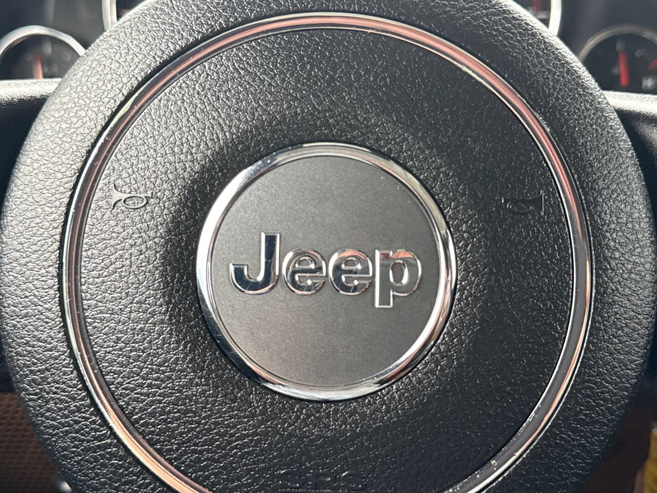 Used 2014 Jeep Wrangler Unlimited Rubicon w/ Connectivity Group AWD/4WD image 26