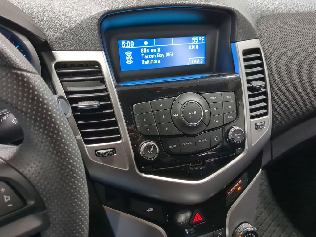 Used 2016 Chevrolet Cruze LT FWD image 30