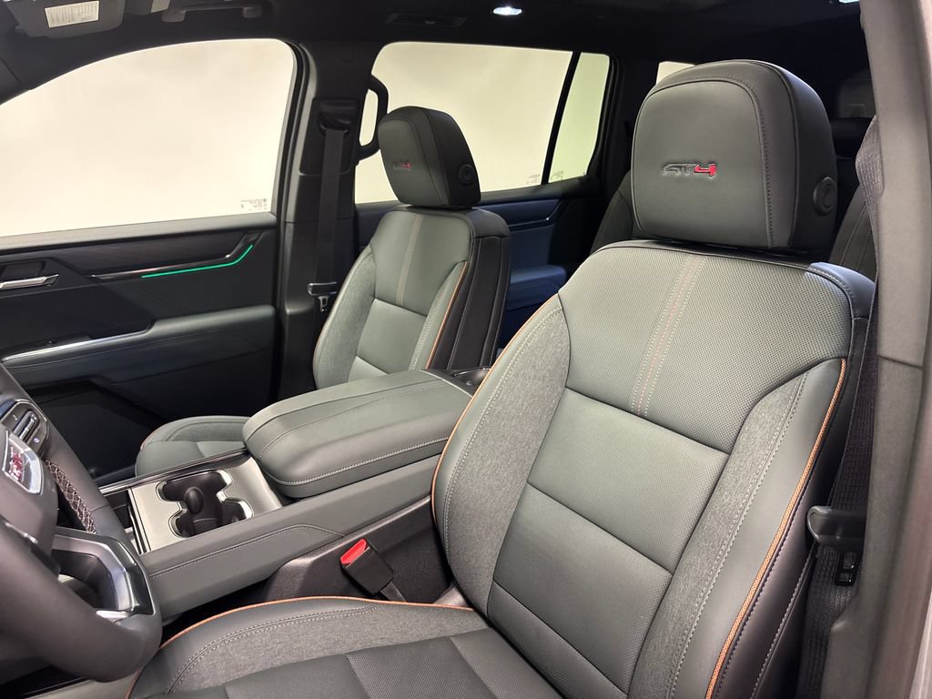 New 2026 GMC Acadia AT4 w/ Luxury Package AWD/4WD image 26