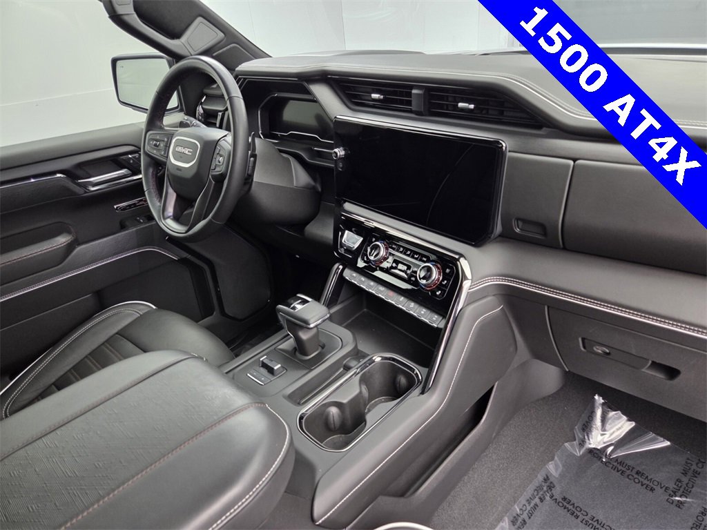 Used 2024 GMC Sierra 1500 AT4X image 17