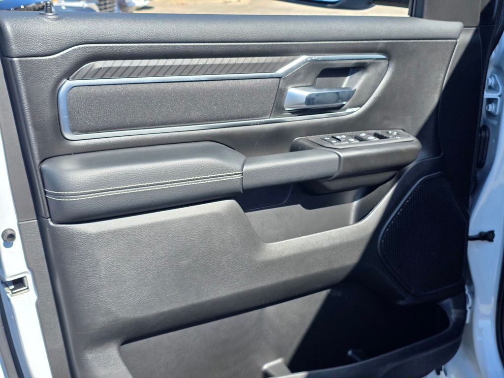 New 2026 RAM 1500 Big Horn w/ Sport Appearance Package AWD/4WD image 8