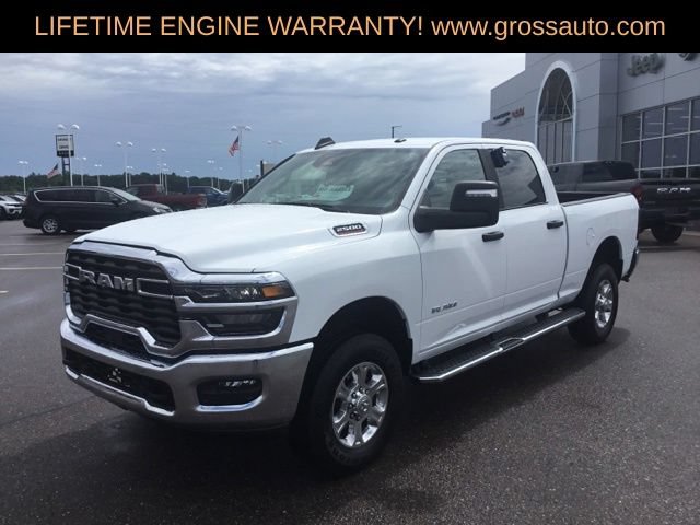 Used 2026 RAM 2500 Big Horn AWD/4WD image 4