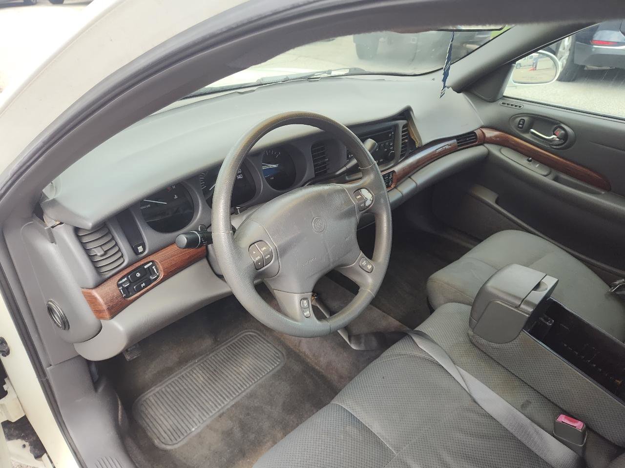 Used 2004 Buick Le Sabre Custom image 14