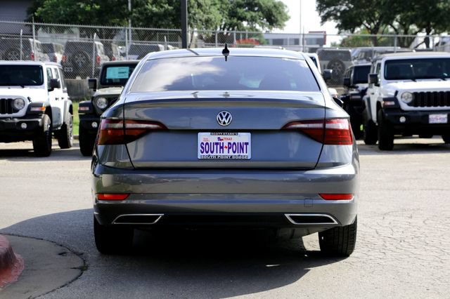 Used 2020 Volkswagen Jetta R-Line w/ R-Line Cold Weather Package FWD image 6