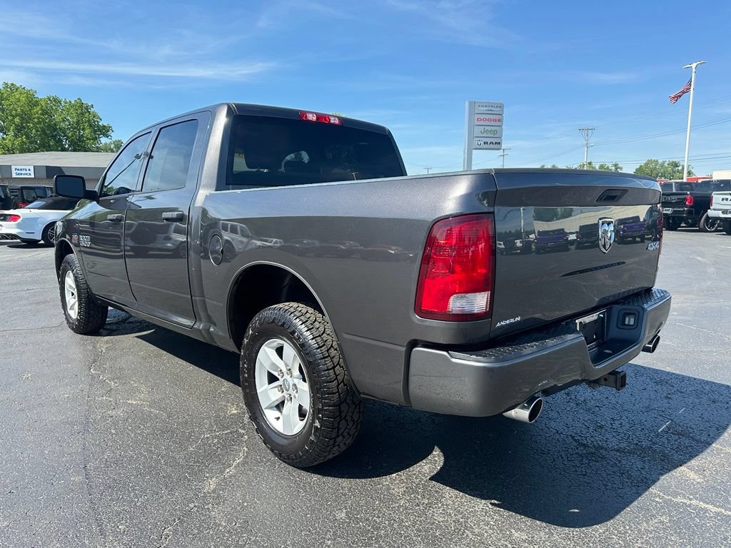 Used 2018 RAM 1500 Express AWD/4WD image 5