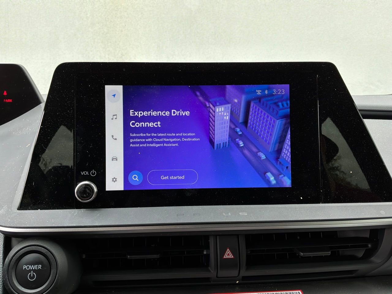 Used 2025 Toyota Prius LE image 28