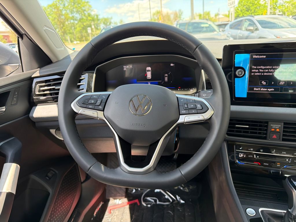 New 2026 Volkswagen Jetta SE FWD image 17
