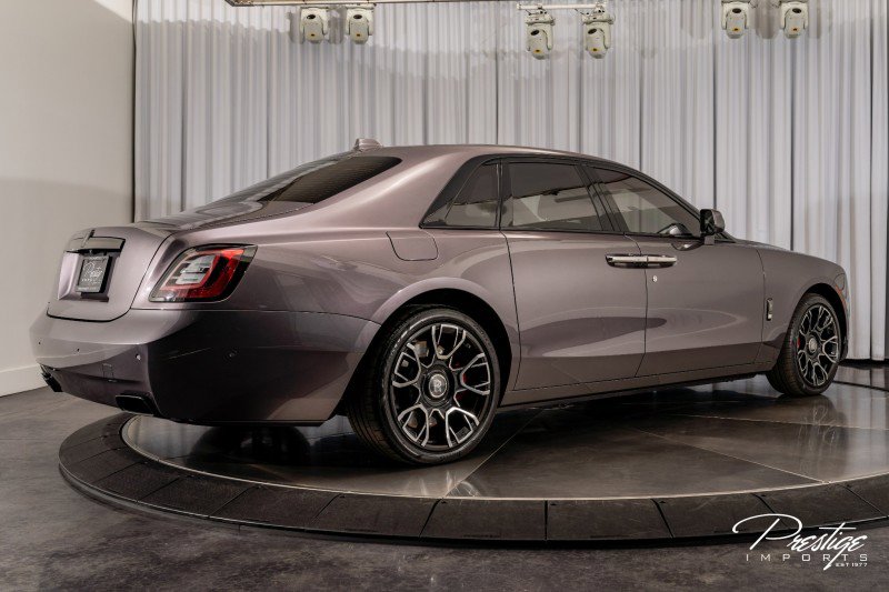 Used 2022 Rolls-Royce Ghost Black Badge image 19