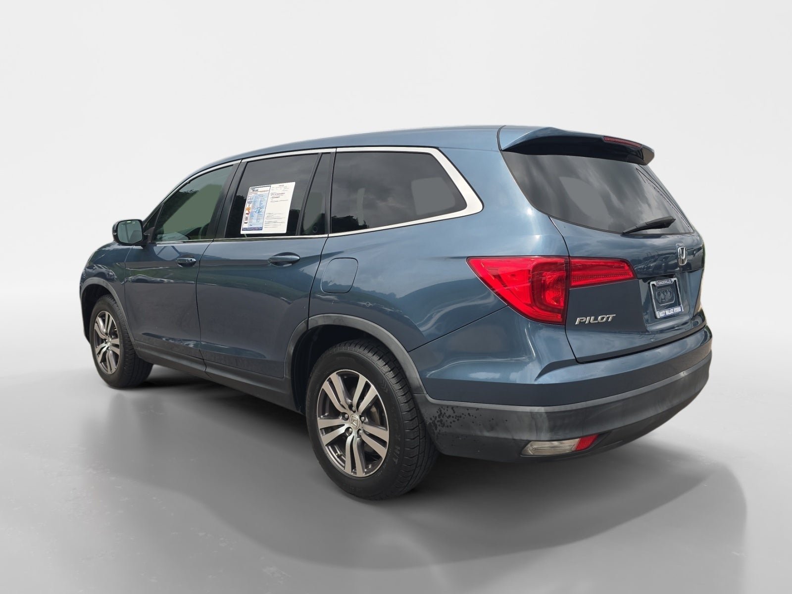 Used 2016 Honda Pilot EX image 5