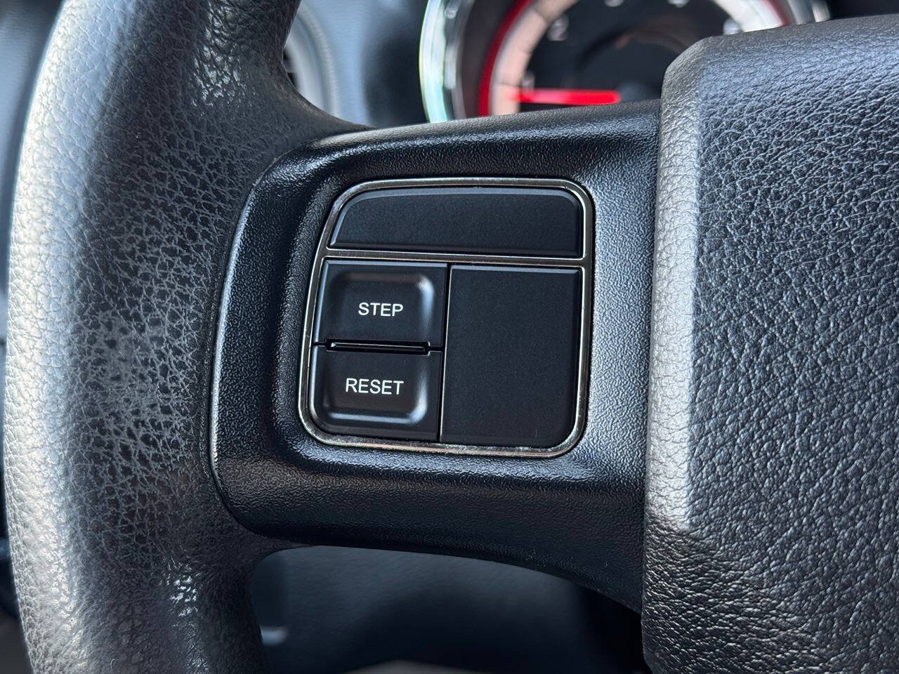 Used 2014 RAM C/V Tradesman FWD image 30