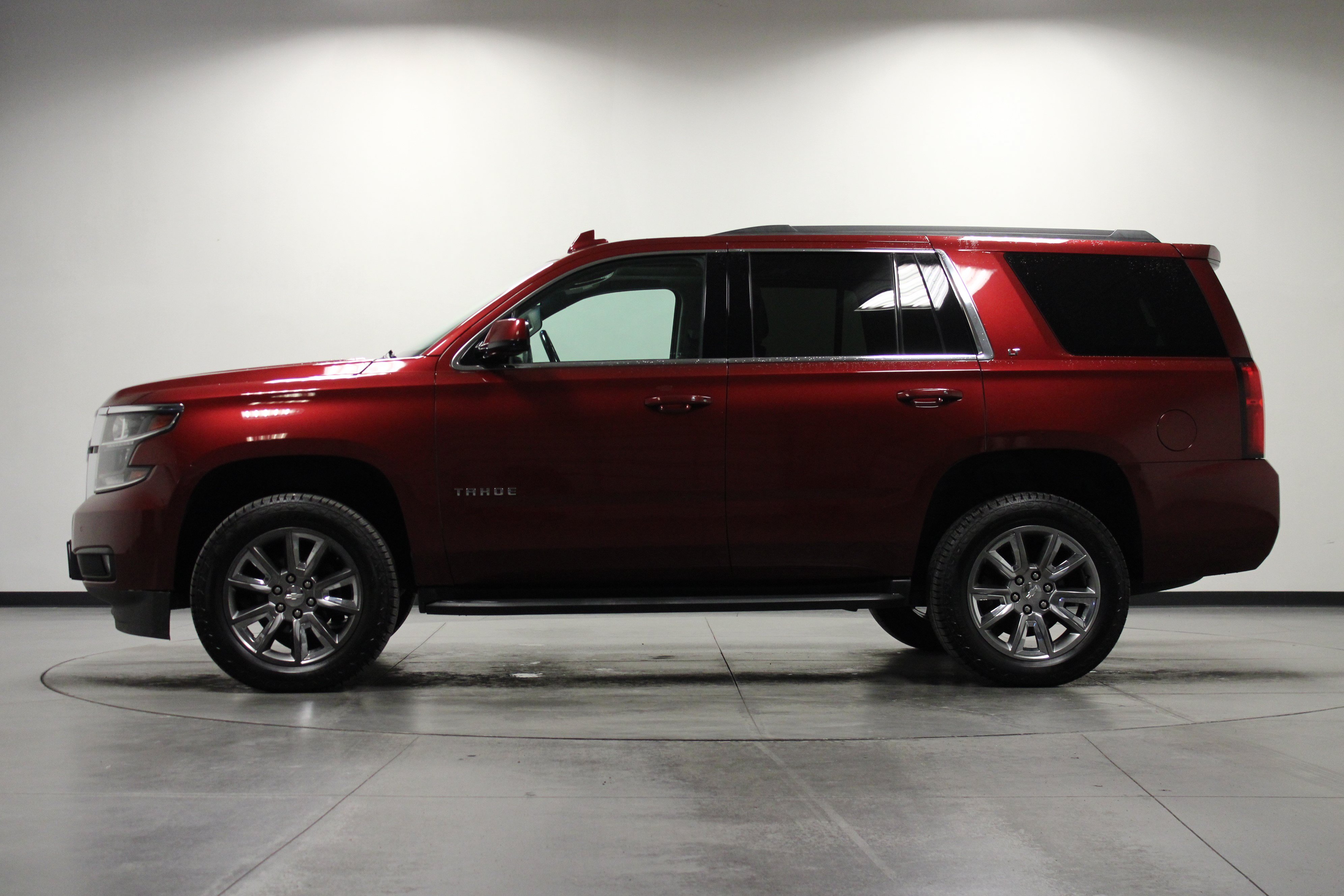 Used 2019 Chevrolet Tahoe LT AWD/4WD image 7