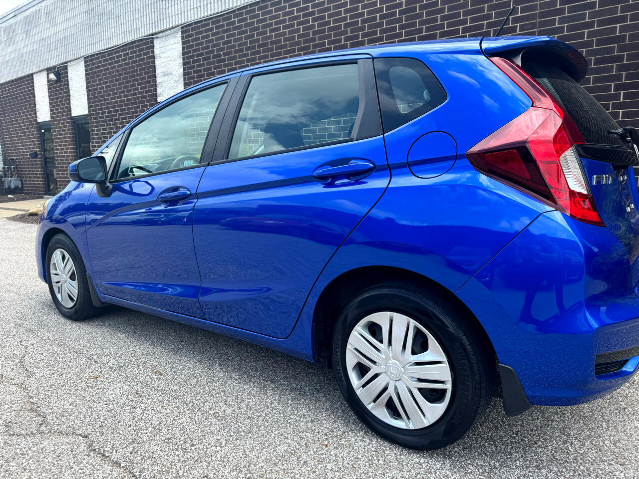 Used 2020 Honda Fit LX image 30