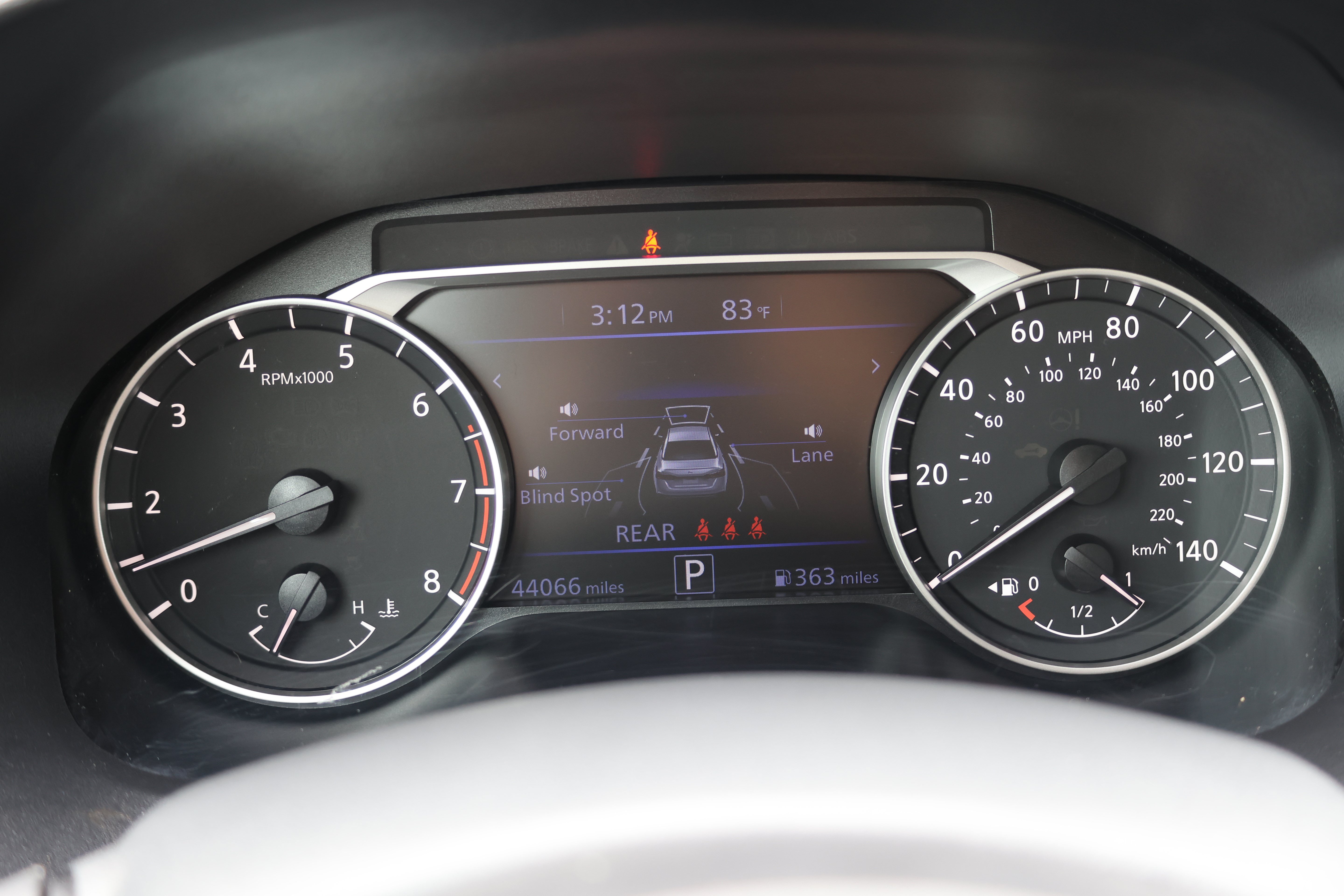 Used 2025 Nissan Altima 2.5 SV FWD image 30