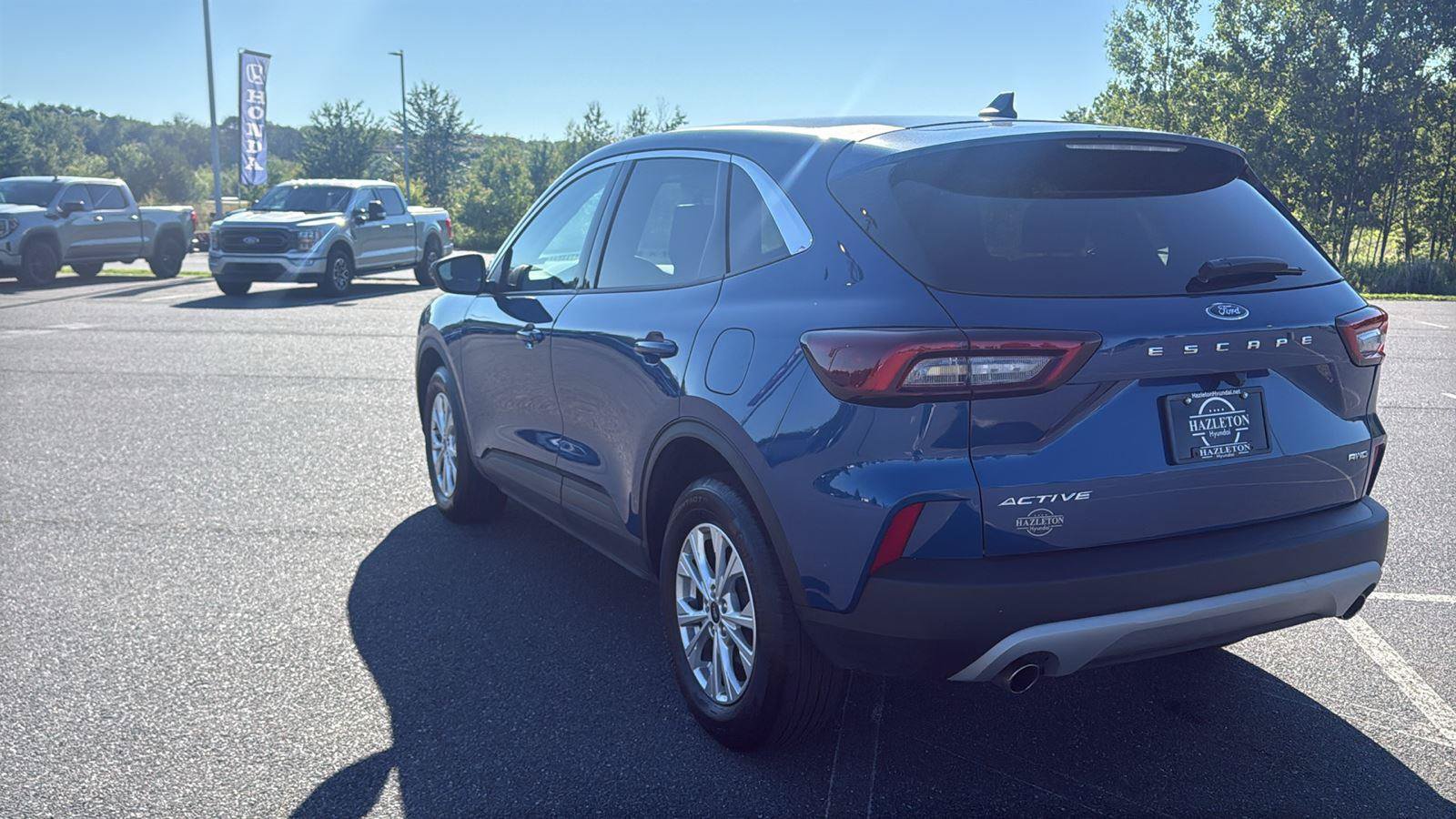 Used 2023 Ford Escape Active AWD/4WD image 9