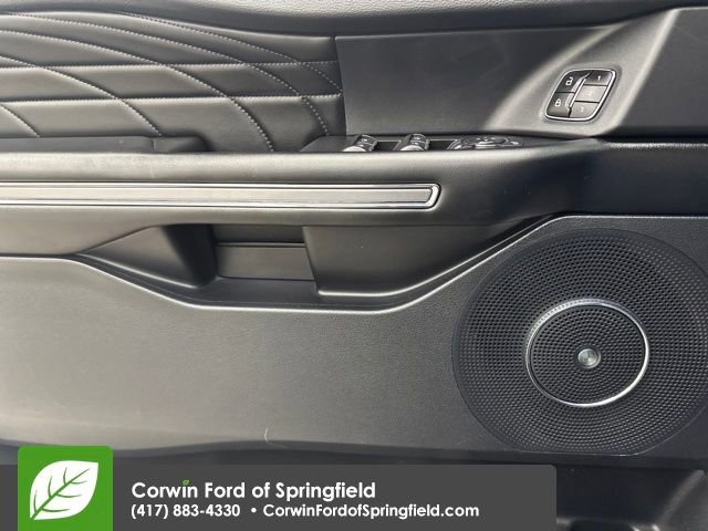 Used 2019 Ford Expedition Platinum image 37