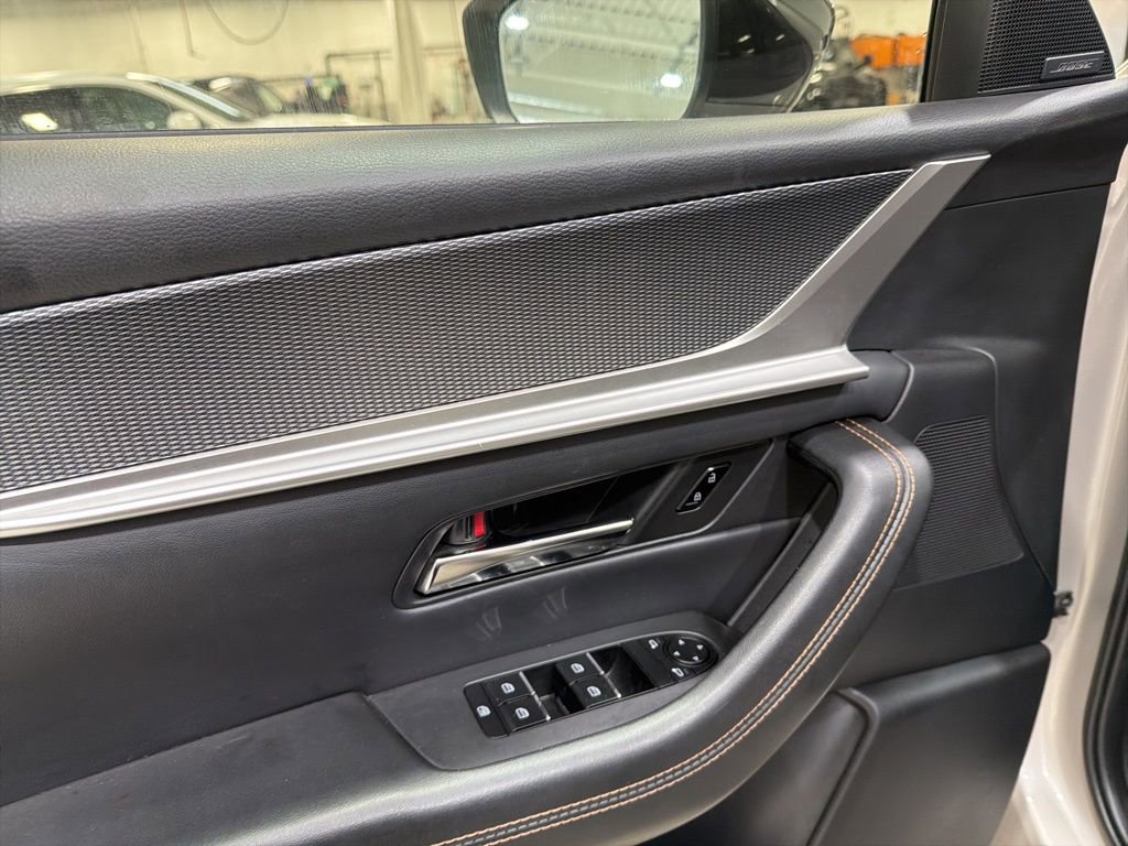 Used 2025 MAZDA CX-90 3.3 Turbo w/ Premium Sport Pkg image 15