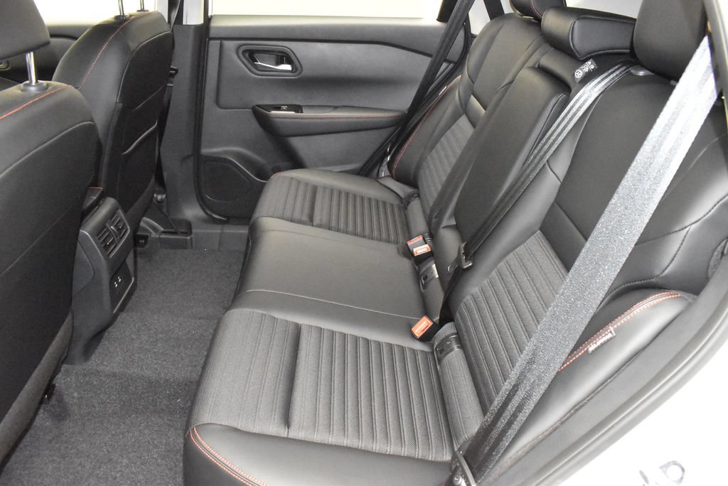 New 2026 Nissan Rogue SV w/ Rock Creek Premium Package AWD/4WD image 35