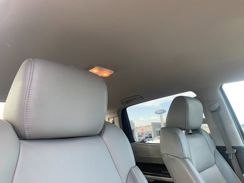 Used 2020 Toyota Tundra Limited w/ Limited Premium Package AWD/4WD image 19