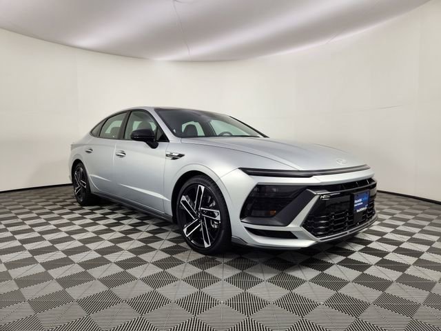 Certified 2025 Hyundai Sonata N Line FWD image 6