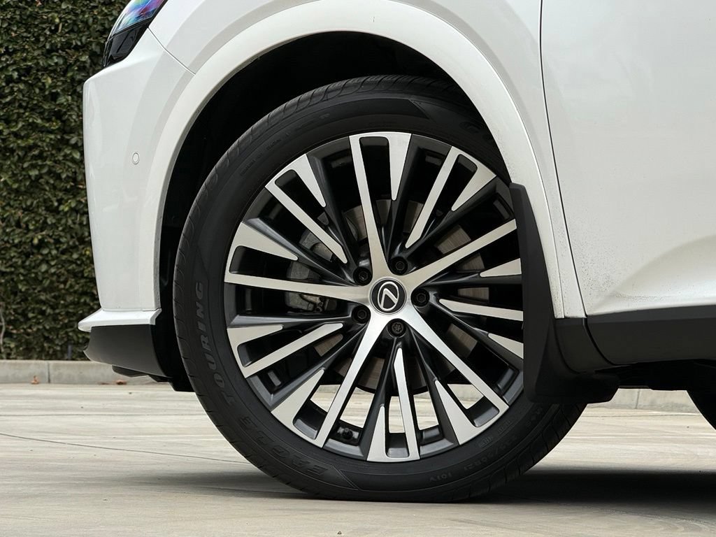 Certified 2024 Lexus RX 350 Premium Plus w/ Convenience Package FWD image 10