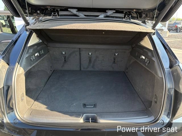 Used 2023 Buick Envision Avenir AWD/4WD image 24