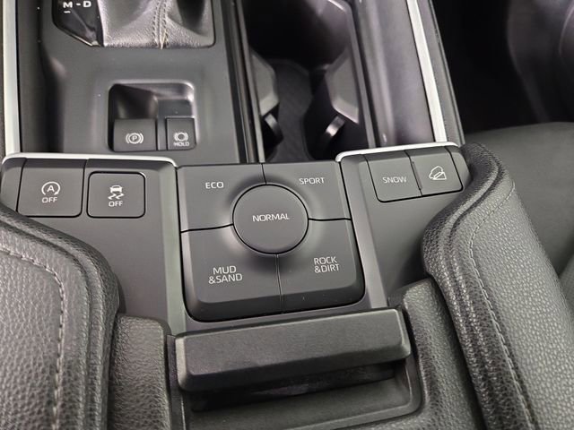 Used 2025 Toyota Grand Highlander AWD image 27