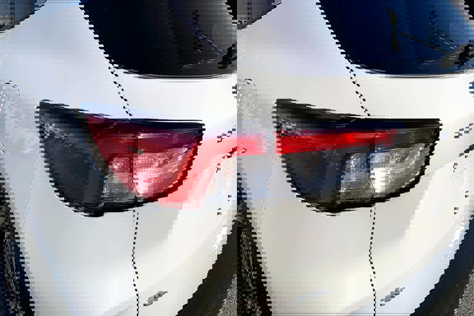 Used 2022 Ford Escape SEL w/ Technology Package image 25