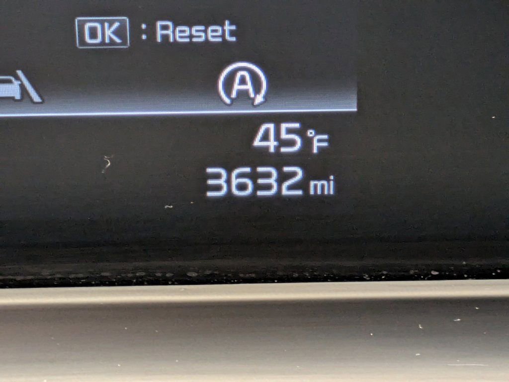 Used 2025 Kia Seltos S image 16