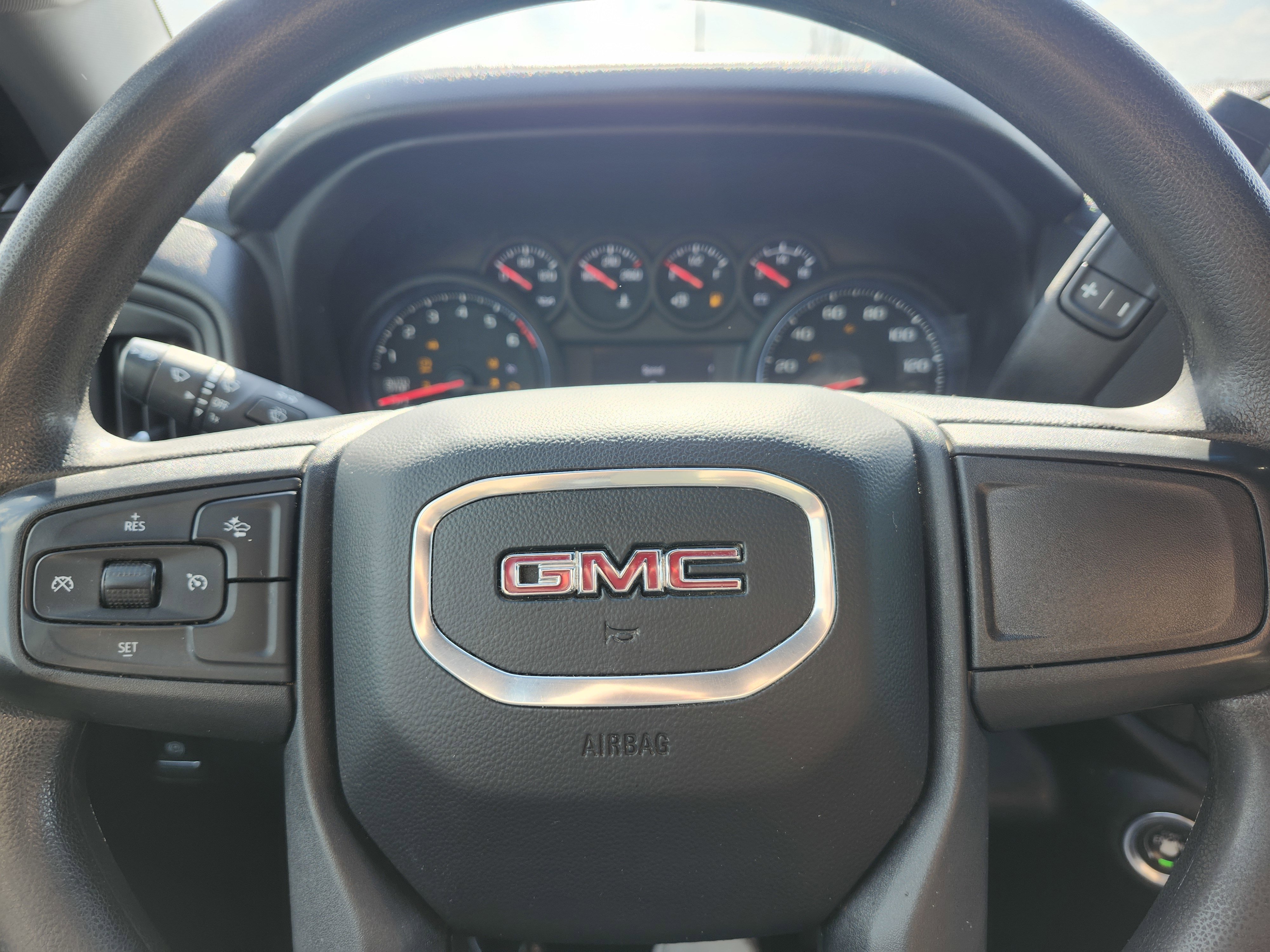 Used 2024 GMC Sierra 1500 Pro w/ Pro Value Package AWD/4WD image 27