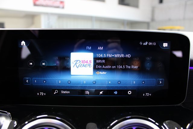 Used 2020 Mercedes-Benz GLB 250 image 26