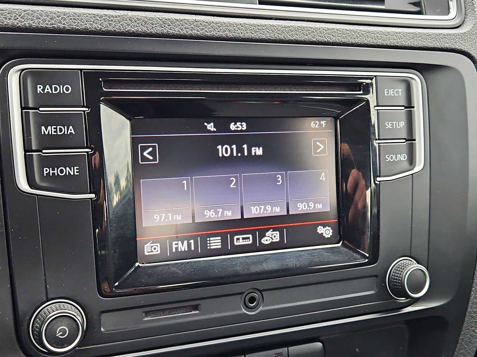 Used 2018 Volkswagen Jetta S FWD image 22