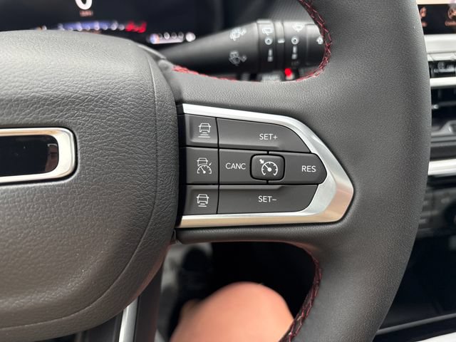 New 2026 Jeep Compass Trailhawk AWD/4WD image 12