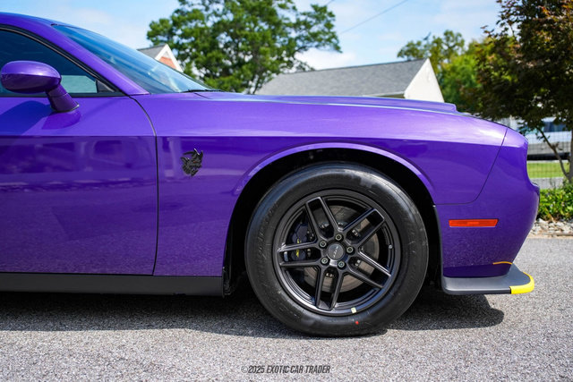 Used 2023 Dodge Challenger SRT Hellcat Redeye RWD image 11