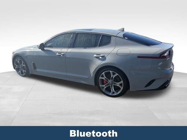 Used 2020 Kia Stinger GT2 AWD/4WD image 5