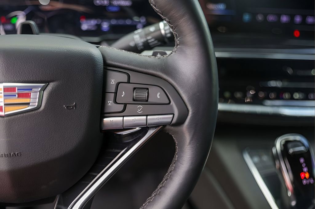 Used 2024 Cadillac Escalade Sport w/ Touring Package image 13