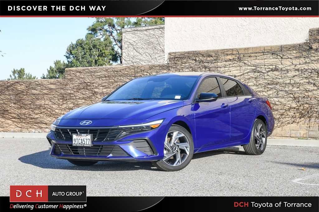 Used 2025 Hyundai Elantra Sport